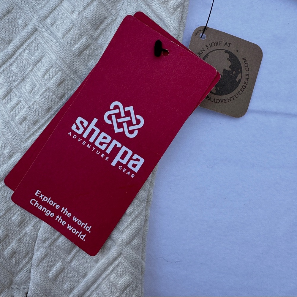Sherpa Adventure Gear Women's Nyano Top Small in Ivory - Picture 4 of 11